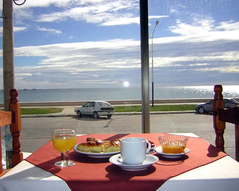 Costanera Hotel Puerto Madryn Exterior photo